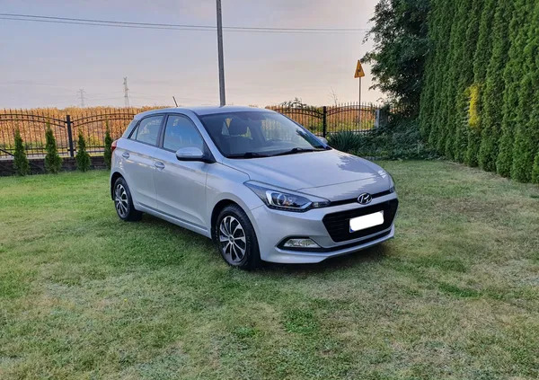 rajgród Hyundai i20 cena 35900 przebieg: 129000, rok produkcji 2016 z Rajgród